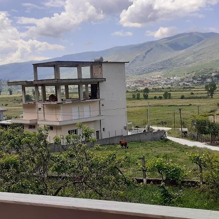 Kanushi House Gjirokastër Exterior foto