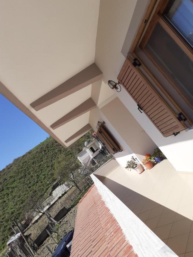 Kanushi House Gjirokastër Exterior foto